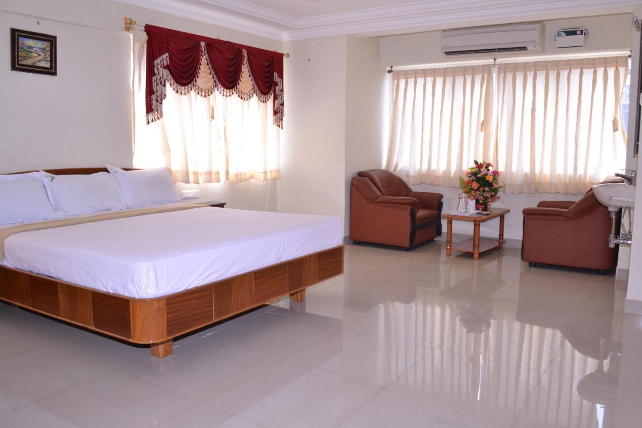 Hotel Susee Park Tiruchirappalli Exterior photo