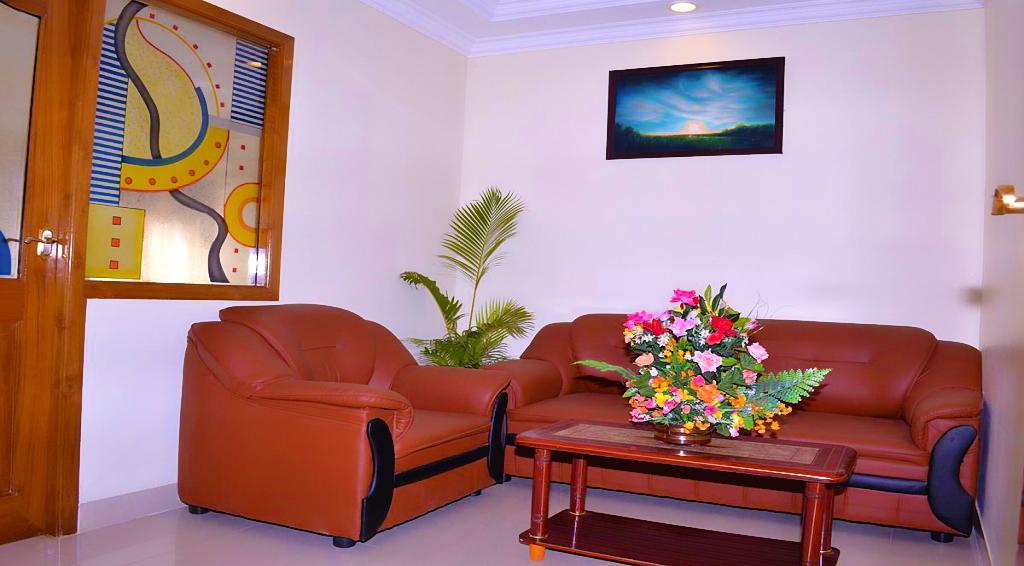 Hotel Susee Park Tiruchirappalli Exterior photo