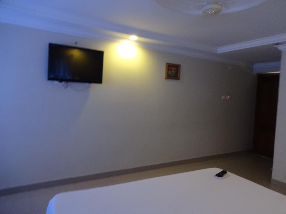 Hotel Susee Park Tiruchirappalli Exterior photo